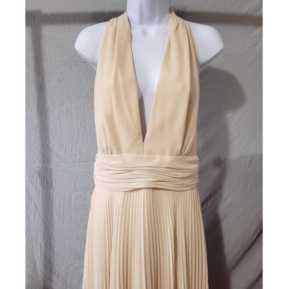 White House Black Market cream colored halter dress size 8